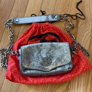 Small Tory Burch cross body bag